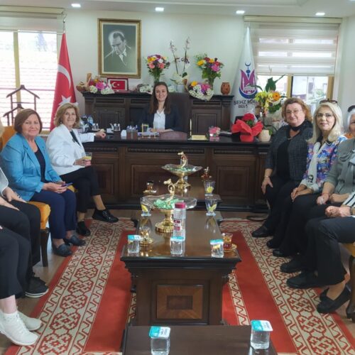 TYSD Manisa Şubemiz Belediye Başkanı Sn. Gülşah Durbay’ı Ziyaret Etmişlerdir