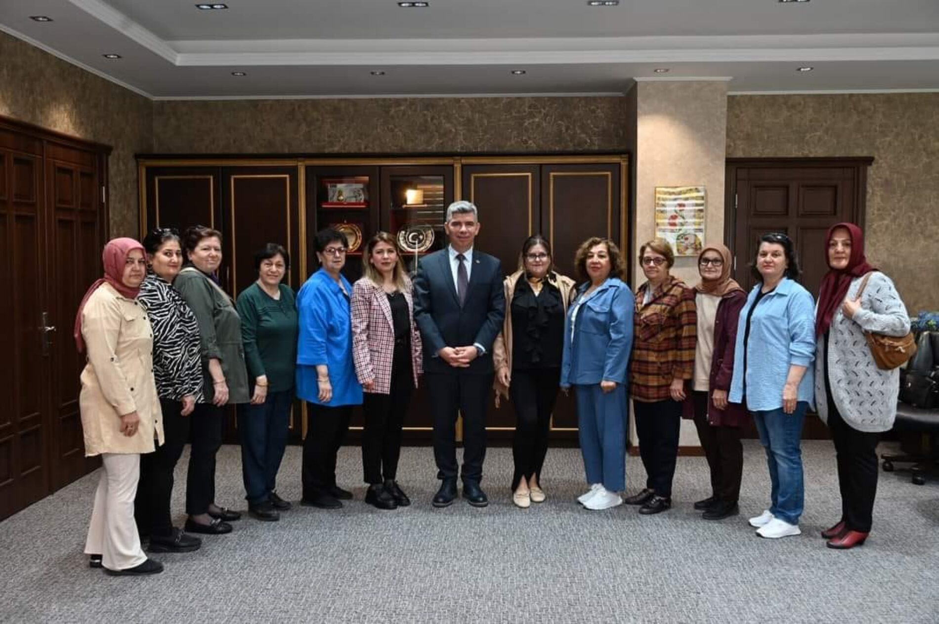 TYSD Soma Şubemiz Belediye Başkanı Sn. Sercan Okur’u Ziyaret Etmişlerdir