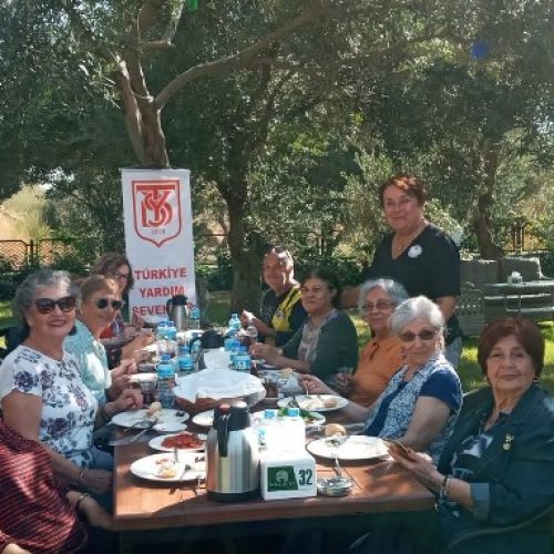 TYSD Aydın Şubemiz Atatürk Eğitim Burslu Öğrencilerimiz Yararına Etkinlik Düzenlemiştir