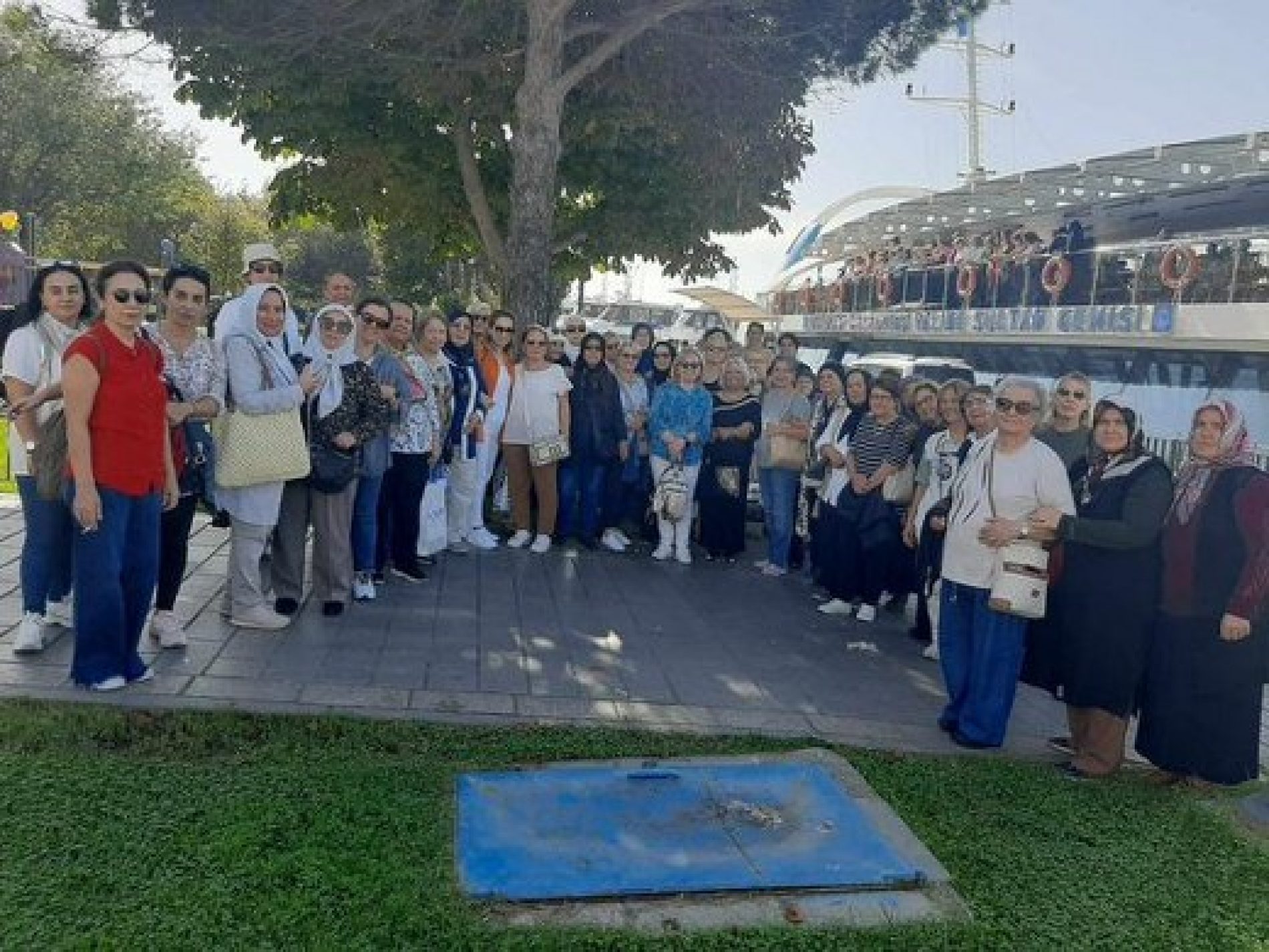 TYSD Başiskele Şubemiz Atatürk Eğitim Burslu Öğrencilerimiz Yararına Kültürel Gezi Düzenlemiştir