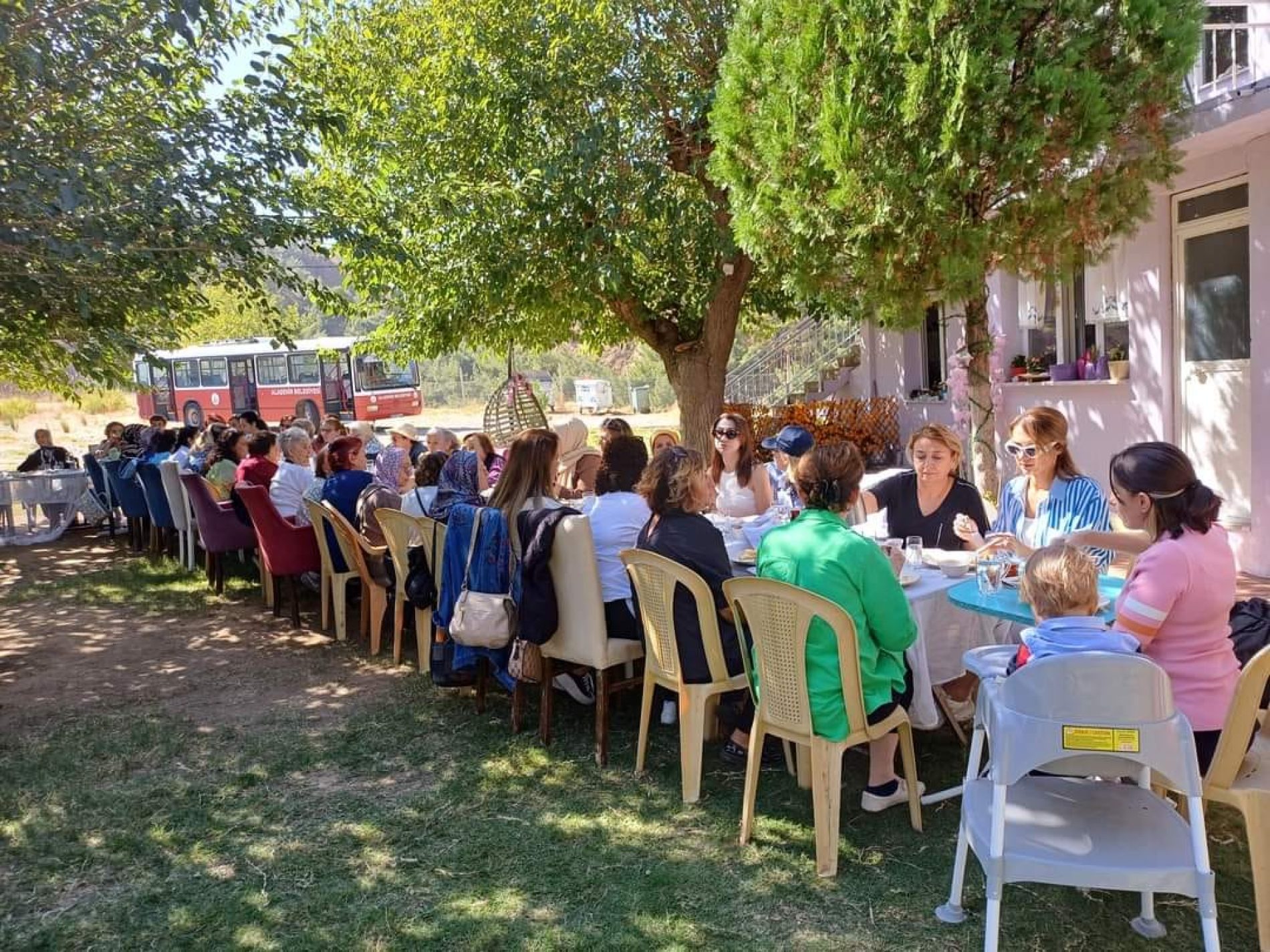 TYSD Alaşehir Şubemiz Atatürk Eğitim Burslu Öğrencilerimiz Yararına Etkinlik Düzenlemiştir