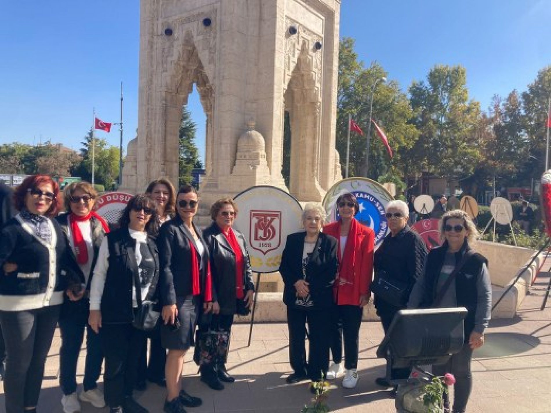 TYSD Konya Meram Şubemiz Cumhuriyetimizin 101. Yılını Kutlamaktadır