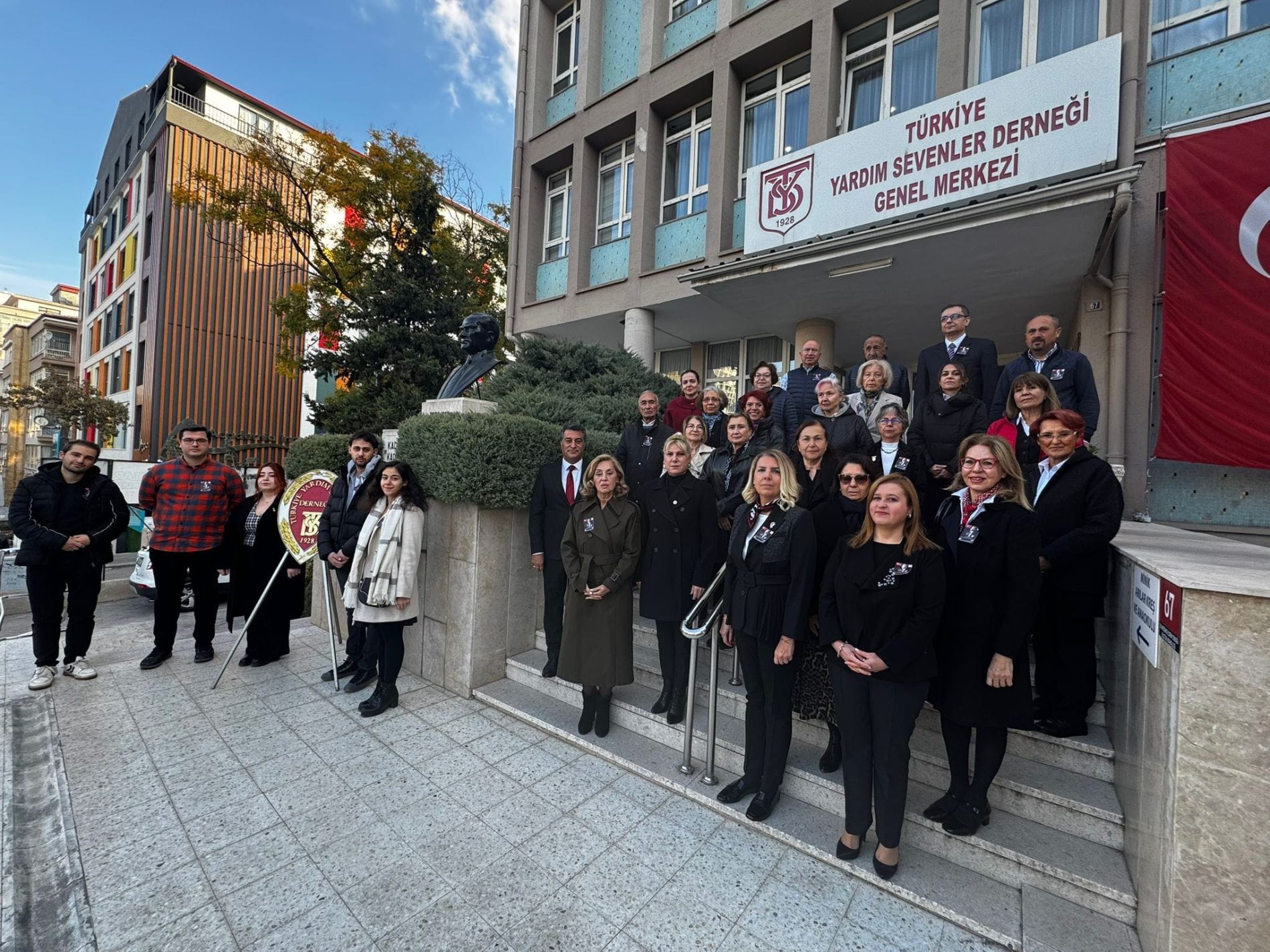 TYSD Genel Merkezi Atamızı Saygı, Minnet ve Hasretle Anmaktadır