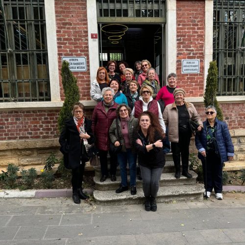 TYSD Sarıyer Şubemiz Atatürk Eğitim Burslu Öğrencilerimiz Yararına Kültürel Gezi Düzenlemiştir