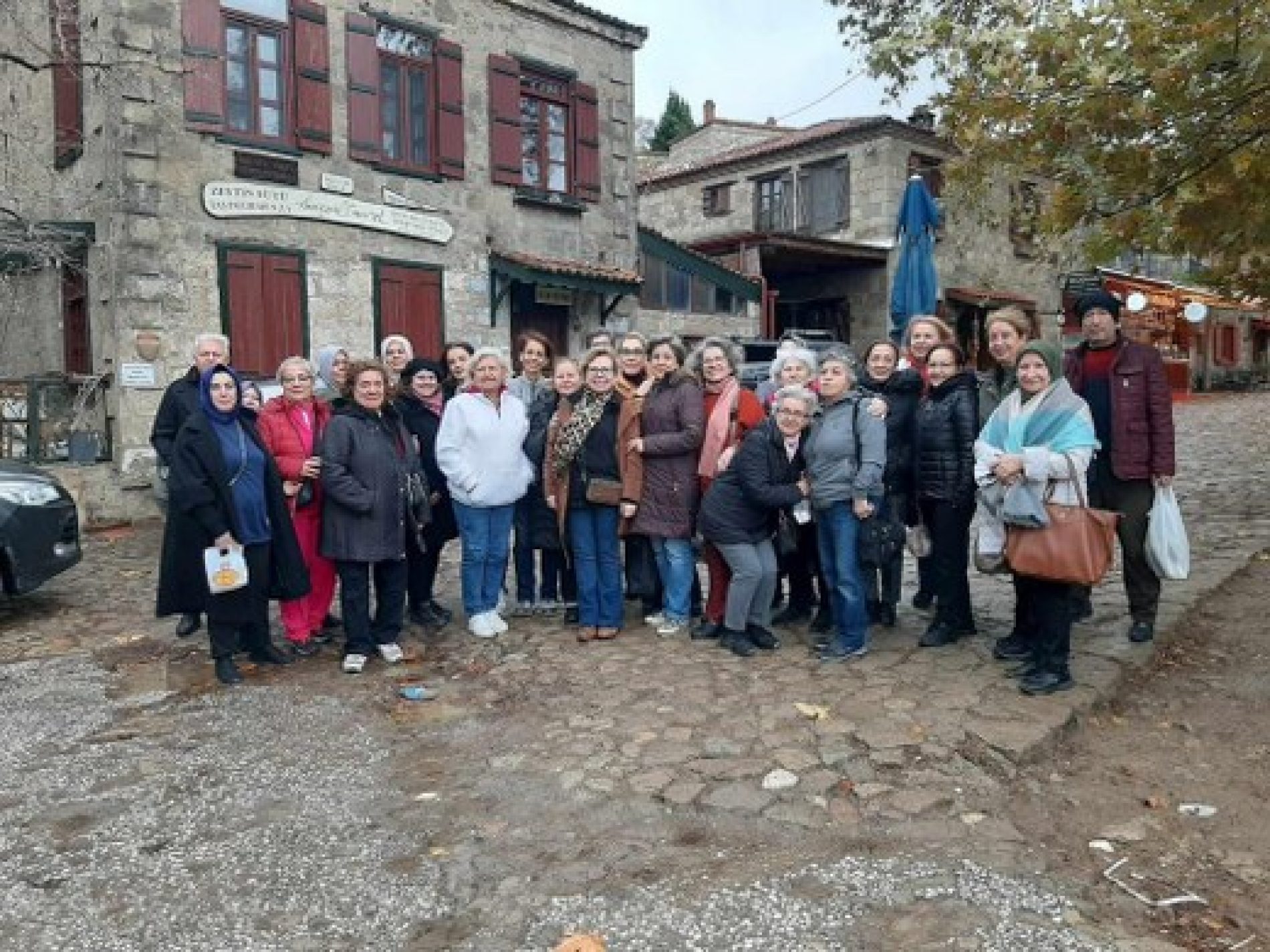 TYSD Başiskele Şubemiz Atatürk Eğitim Burslu Öğrencilerimiz Yararına Etkinlik Düzenlemiştir